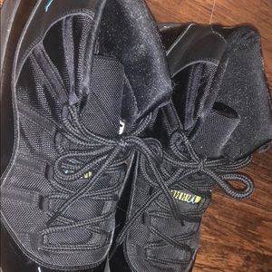 Retro Jordan 11’s Gamma Blue